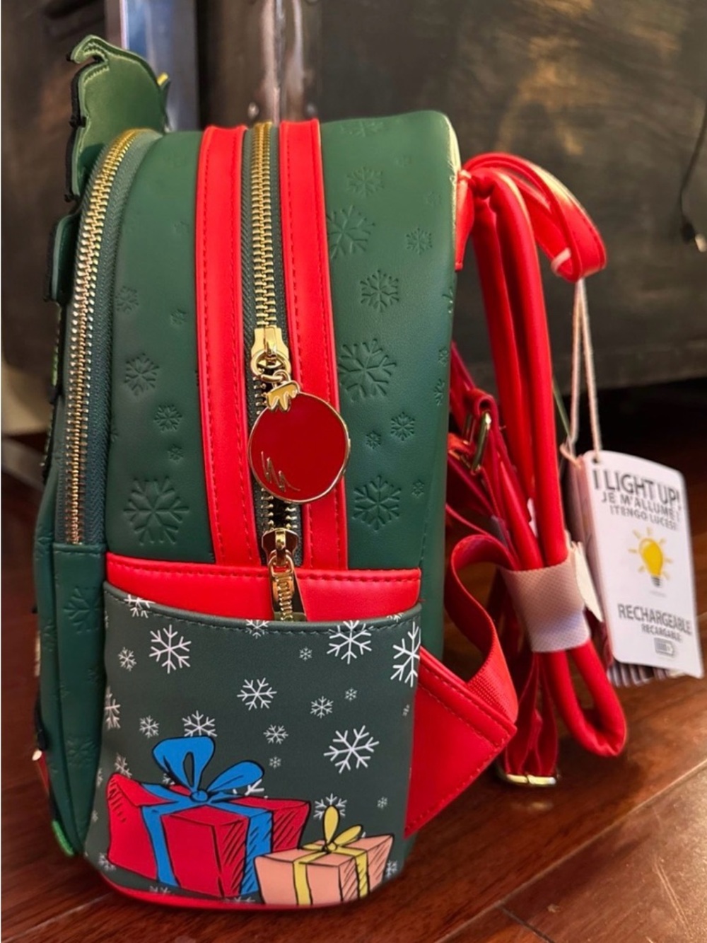 NWT Loungefly Dr. Seuss HowGrinch Stole Christmas! Tree Light-Up Mini Backpack. - Picture 6 of 6